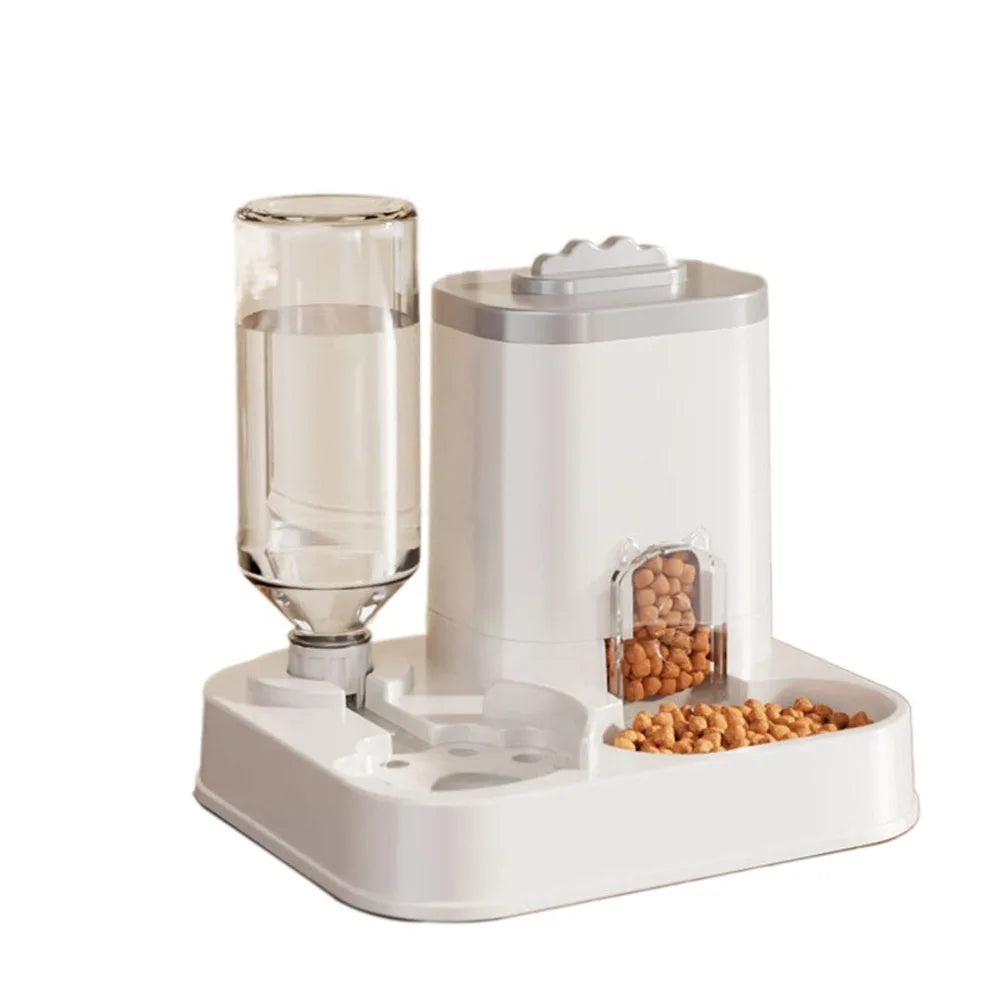 Water and food dispenser for cats